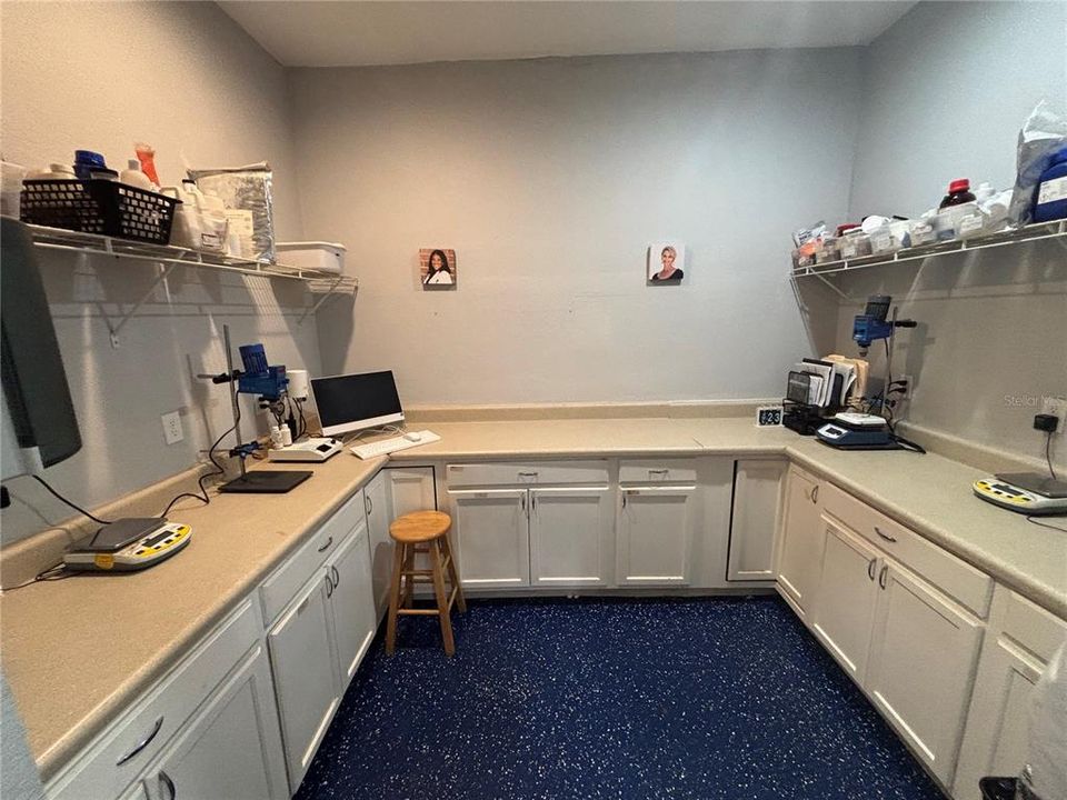 For Sale: $390,000 (0 beds, 0 baths, 2500 Square Feet)