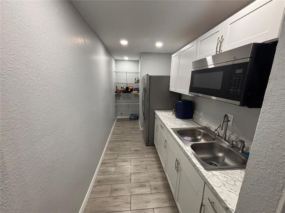 For Sale: $390,000 (0 beds, 0 baths, 2500 Square Feet)