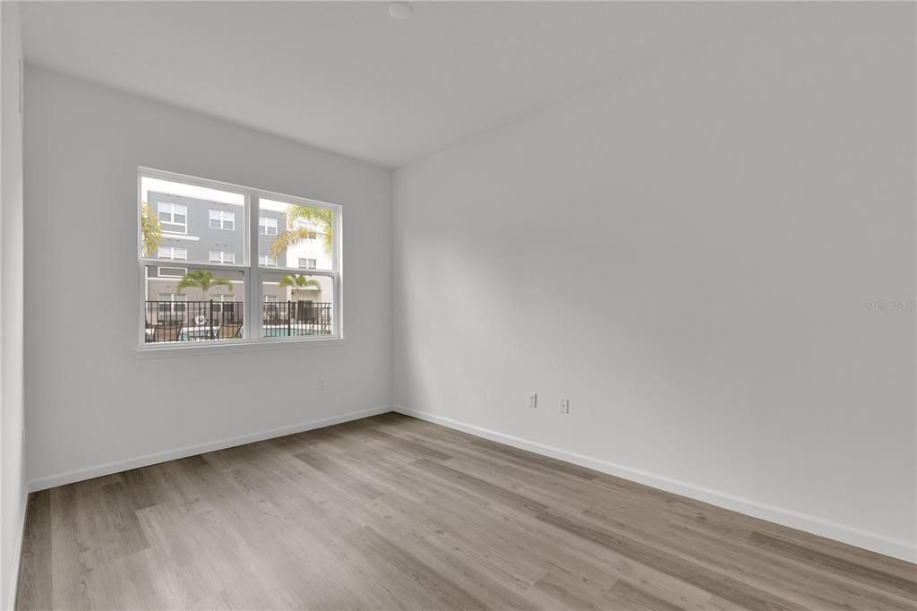 En Venta: $280,000 (2 camas, 2 baños, 1015 Pies cuadrados)