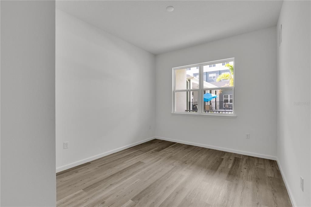 En Venta: $280,000 (2 camas, 2 baños, 1015 Pies cuadrados)