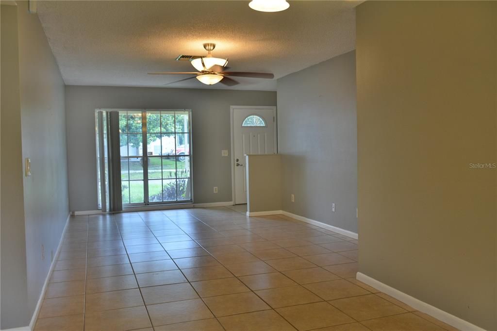 В аренду: $2,000 (3 спален, 2 ванн, 1192 Квадратных фут)