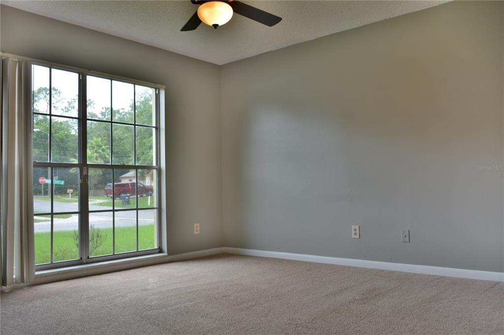 В аренду: $2,000 (3 спален, 2 ванн, 1192 Квадратных фут)