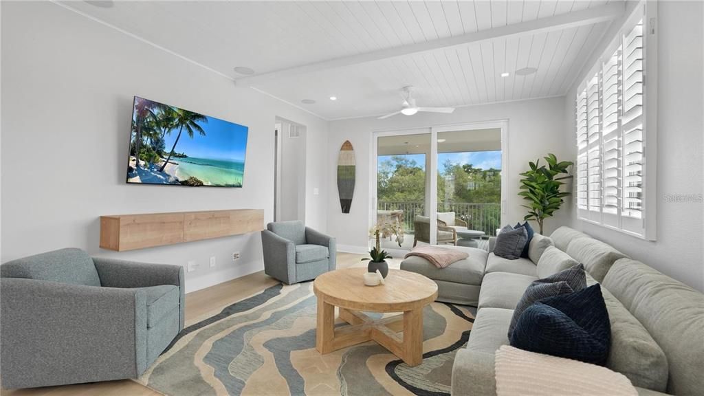 待售: $3,880,000 (4 贝兹, 3 浴室, 1658 平方英尺)