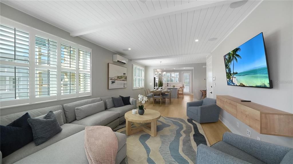 待售: $3,880,000 (4 贝兹, 3 浴室, 1658 平方英尺)