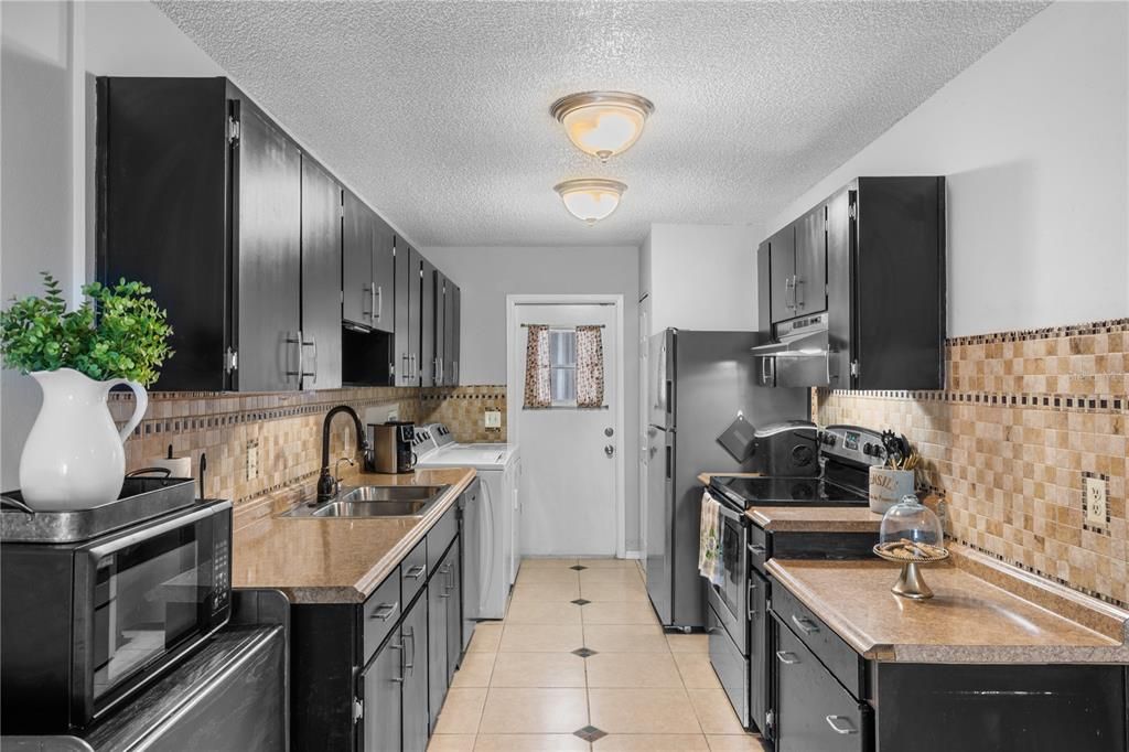 待售: $169,900 (3 贝兹, 2 浴室, 1140 平方英尺)