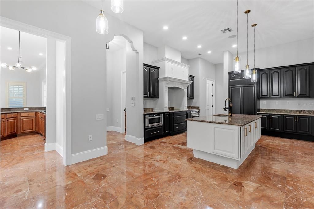 For Sale: $1,998,900 (6 beds, 6 baths, 6196 Square Feet)