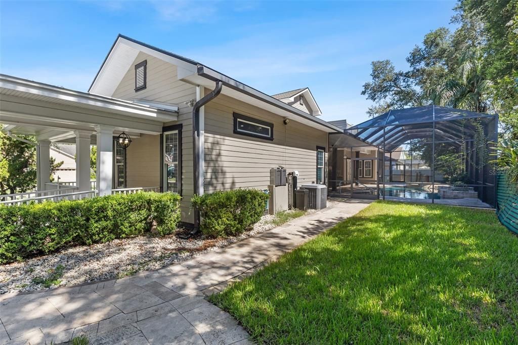 For Sale: $1,998,900 (6 beds, 6 baths, 6196 Square Feet)