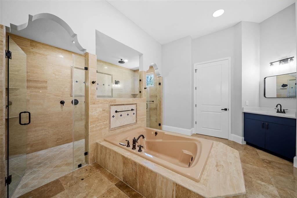 For Sale: $1,998,900 (6 beds, 6 baths, 6196 Square Feet)