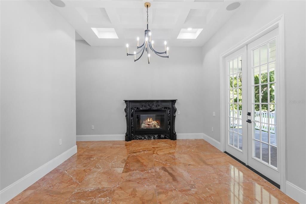 For Sale: $1,998,900 (6 beds, 6 baths, 6196 Square Feet)