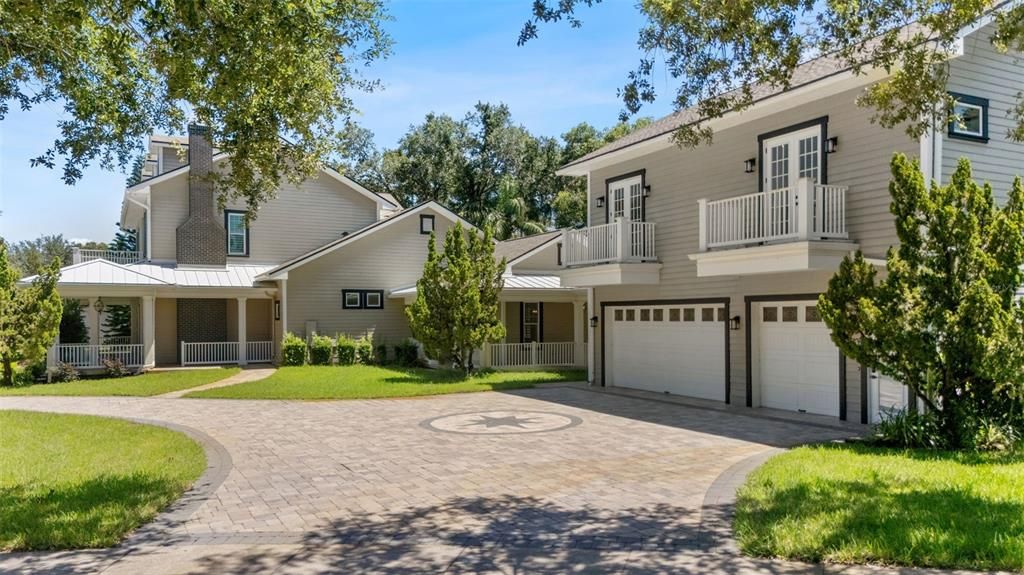 For Sale: $1,998,900 (6 beds, 6 baths, 6196 Square Feet)