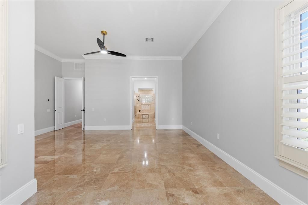 For Sale: $1,998,900 (6 beds, 6 baths, 6196 Square Feet)