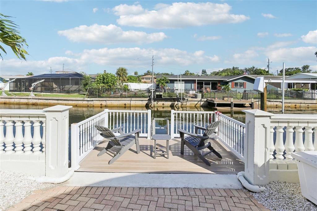 Activo con contrato: $1,350,000 (4 camas, 3 baños, 2378 Pies cuadrados)