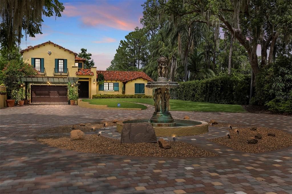 For Sale: $2,995,000 (5 beds, 4 baths, 3737 Square Feet)