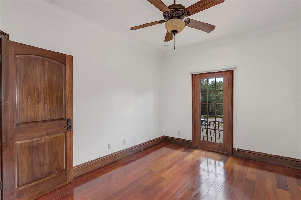 For Sale: $2,995,000 (5 beds, 4 baths, 3737 Square Feet)