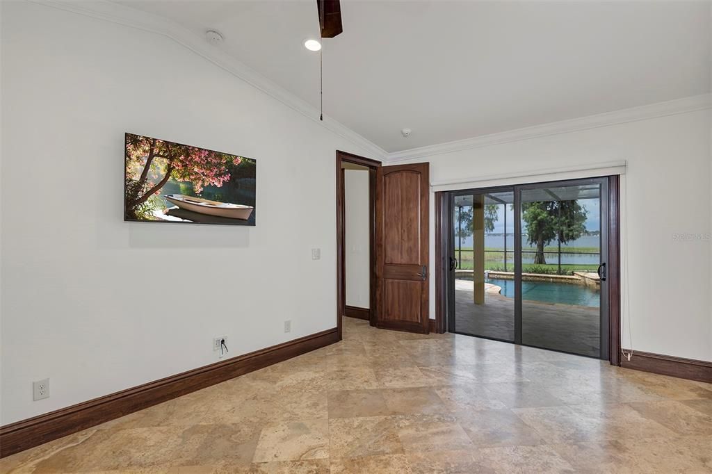 For Sale: $2,995,000 (5 beds, 4 baths, 3737 Square Feet)