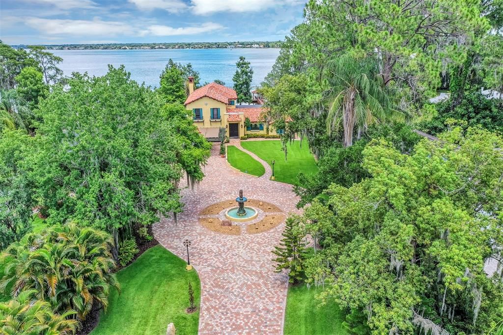 For Sale: $2,995,000 (5 beds, 4 baths, 3737 Square Feet)