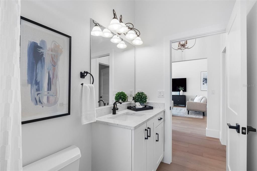 En Venta: $1,750,000 (3 camas, 2 baños, 2342 Pies cuadrados)