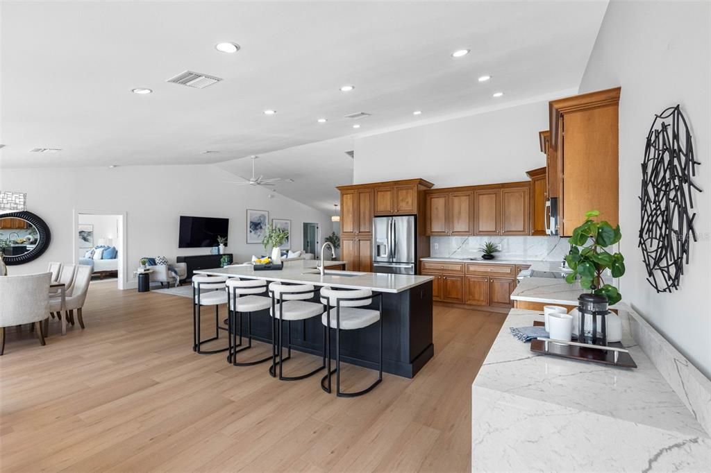 En Venta: $1,750,000 (3 camas, 2 baños, 2342 Pies cuadrados)