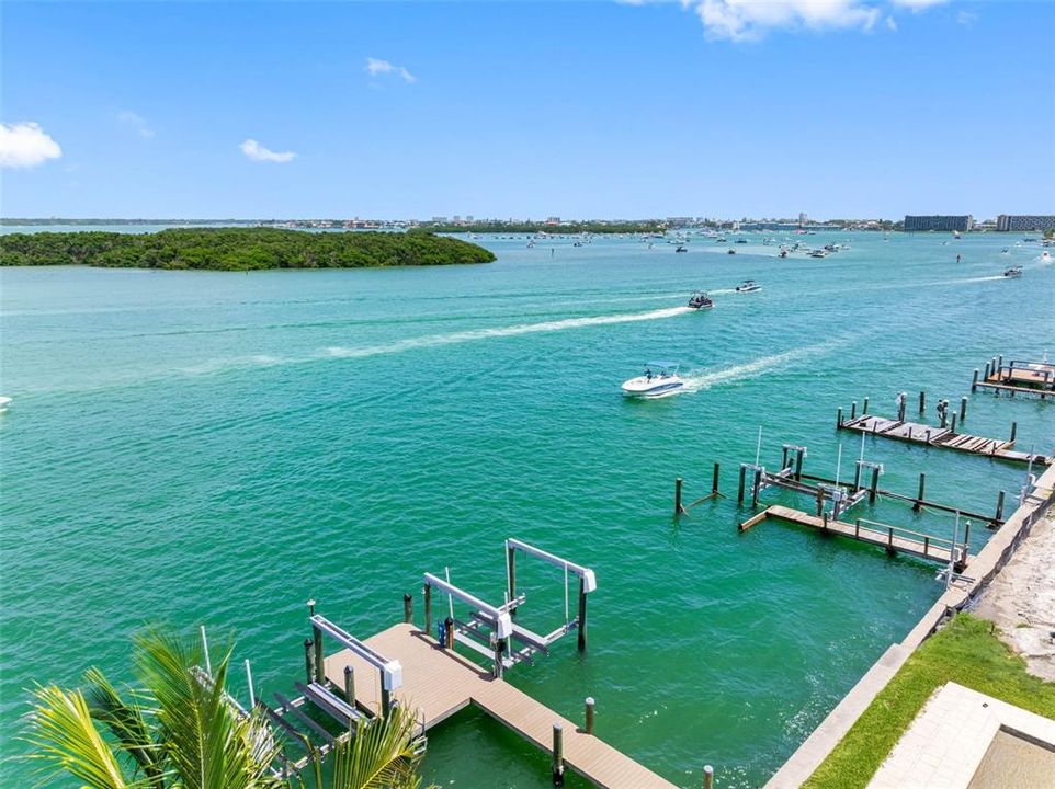 En Venta: $1,750,000 (3 camas, 2 baños, 2342 Pies cuadrados)