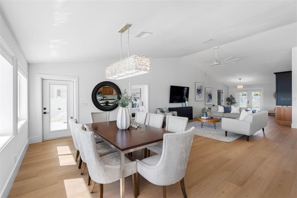 En Venta: $1,750,000 (3 camas, 2 baños, 2342 Pies cuadrados)