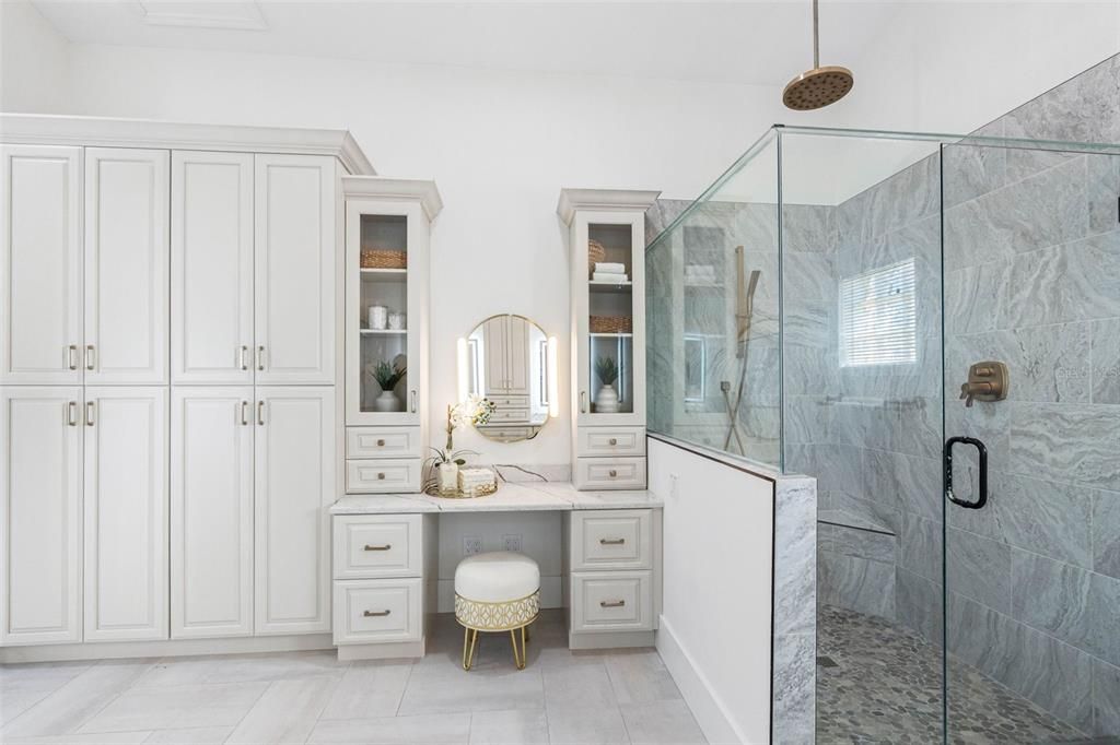 En Venta: $1,750,000 (3 camas, 2 baños, 2342 Pies cuadrados)