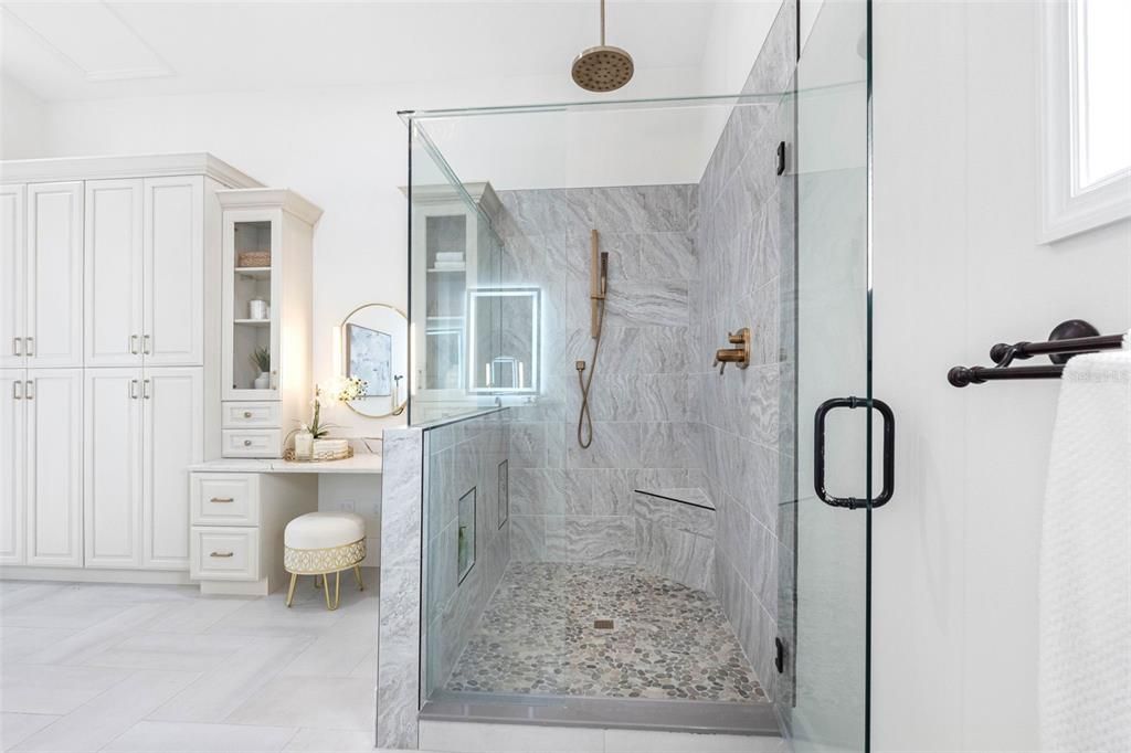 En Venta: $1,750,000 (3 camas, 2 baños, 2342 Pies cuadrados)