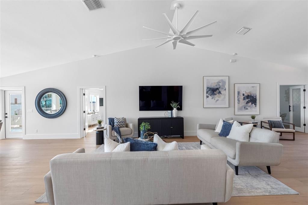 En Venta: $1,750,000 (3 camas, 2 baños, 2342 Pies cuadrados)