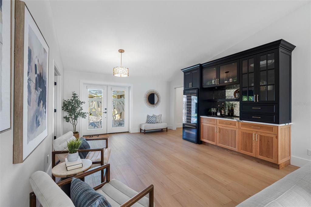 En Venta: $1,750,000 (3 camas, 2 baños, 2342 Pies cuadrados)