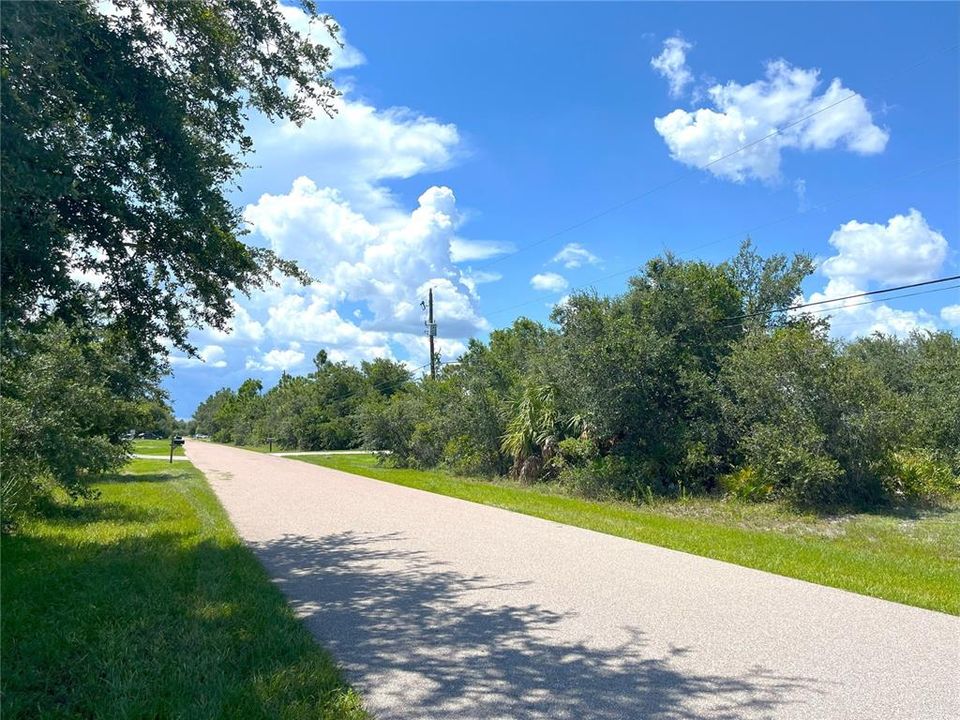 待售: $85,000 (0.51 acres)