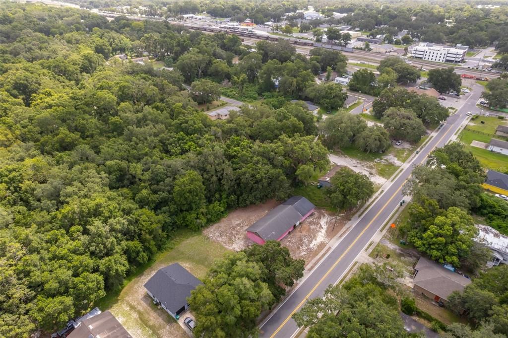 待售: $240,000 (0 贝兹, 0 浴室, 2430 平方英尺)