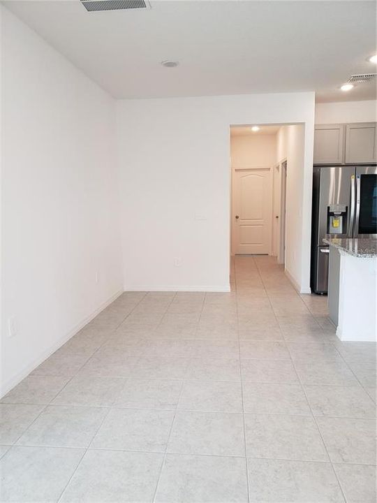 En Renta: $2,975 (4 camas, 3 baños, 2471 Pies cuadrados)