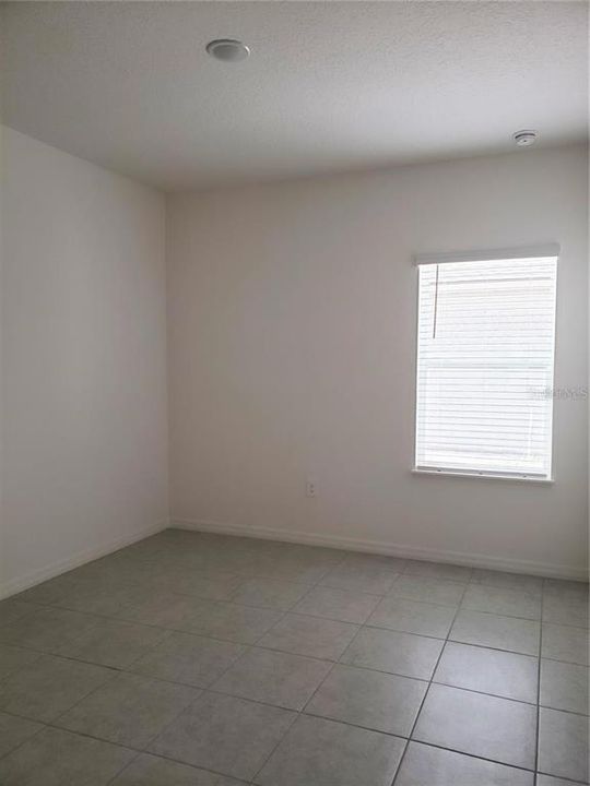 En Renta: $2,975 (4 camas, 3 baños, 2471 Pies cuadrados)