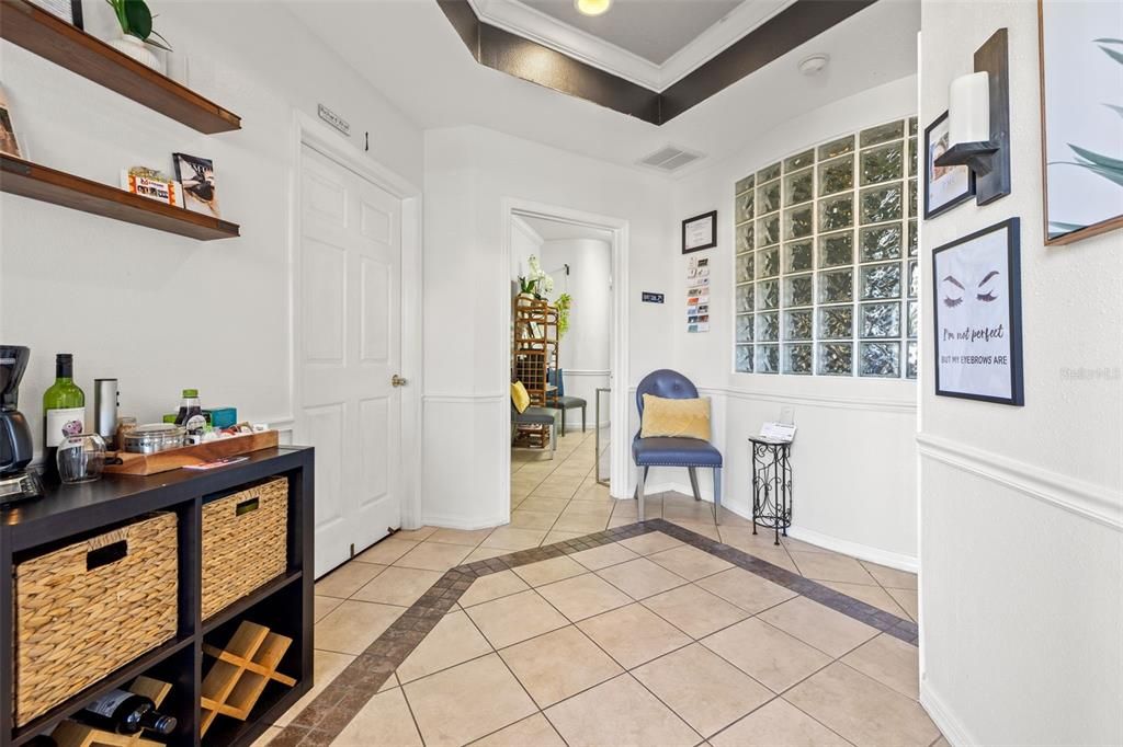 合同活跃: $900,000 (0 贝兹, 0 浴室, 3000 平方英尺)