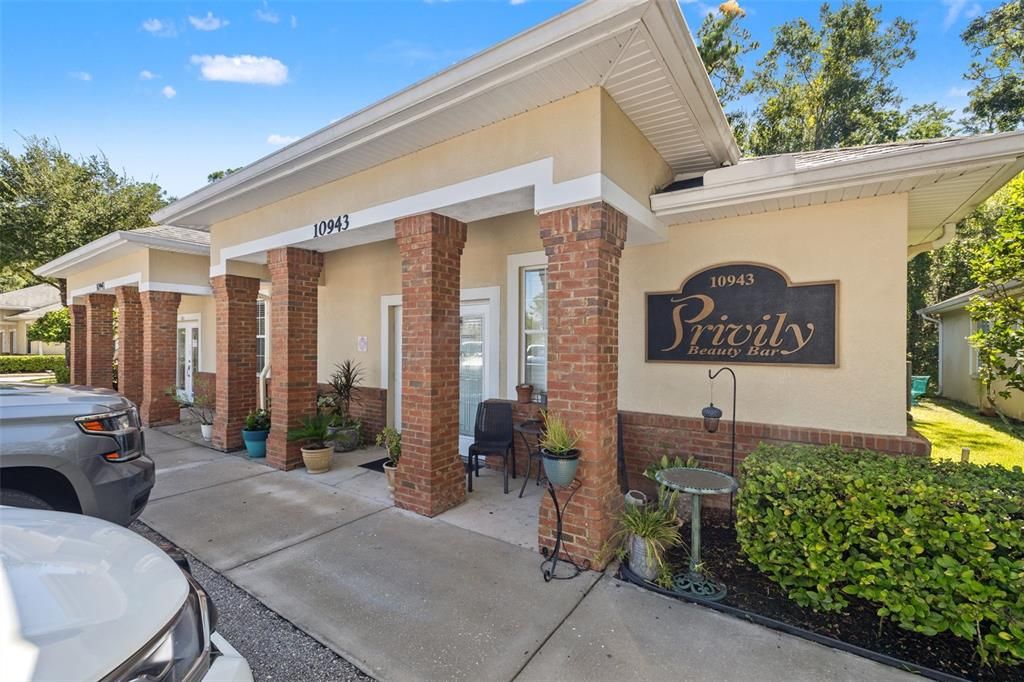 合同活跃: $900,000 (0 贝兹, 0 浴室, 3000 平方英尺)