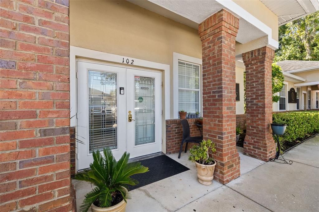 合同活跃: $900,000 (0 贝兹, 0 浴室, 3000 平方英尺)