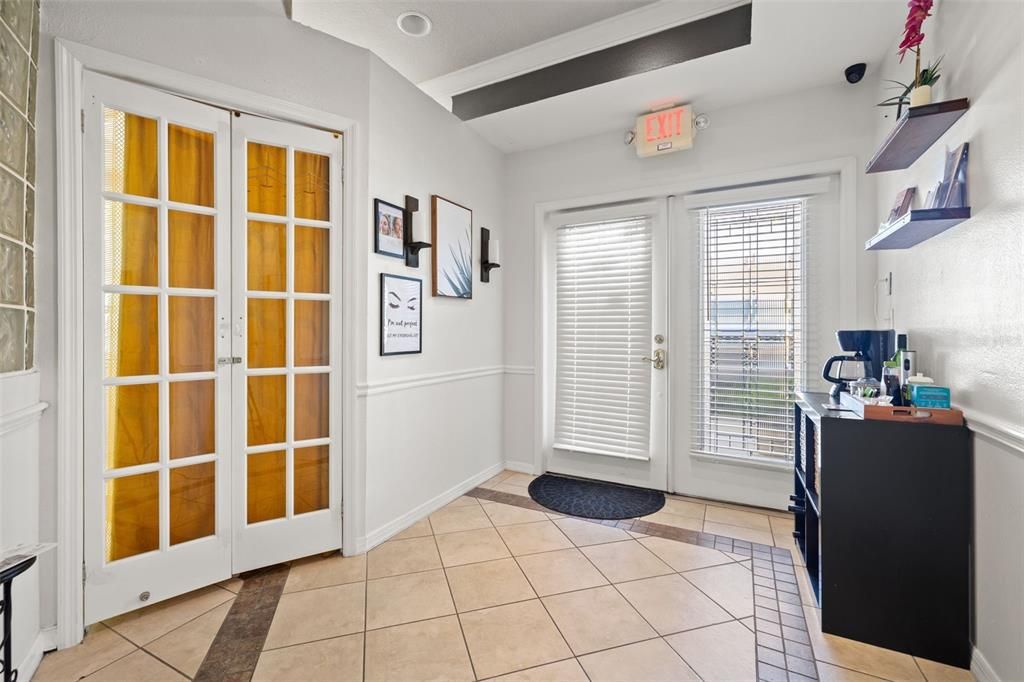 合同活跃: $900,000 (0 贝兹, 0 浴室, 3000 平方英尺)