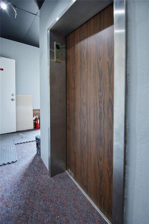 На продажу: $2,800,000 (0 спален, 0 ванн, 5400 Квадратных фут)