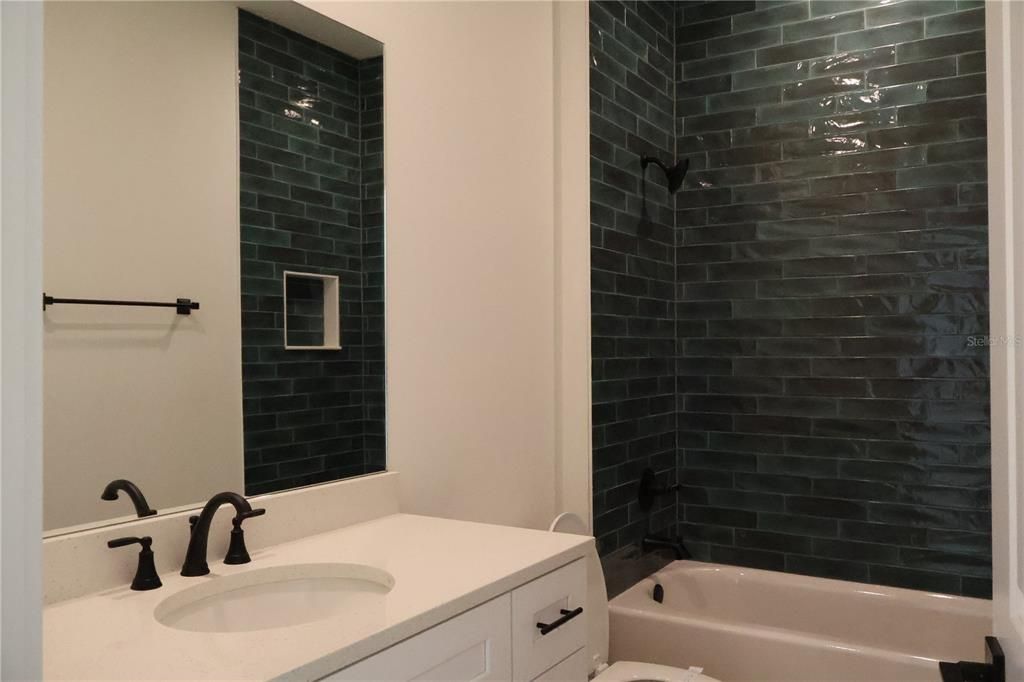 Active With Contract: $515,000 (3 beds, 2 baths, 1834 Square Feet)