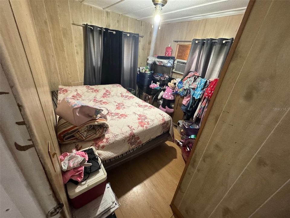 For Sale: $430,000 (3 beds, 2 baths, 1127 Square Feet)