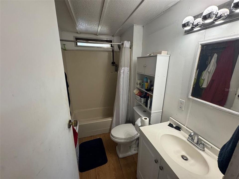 For Sale: $430,000 (3 beds, 2 baths, 1127 Square Feet)