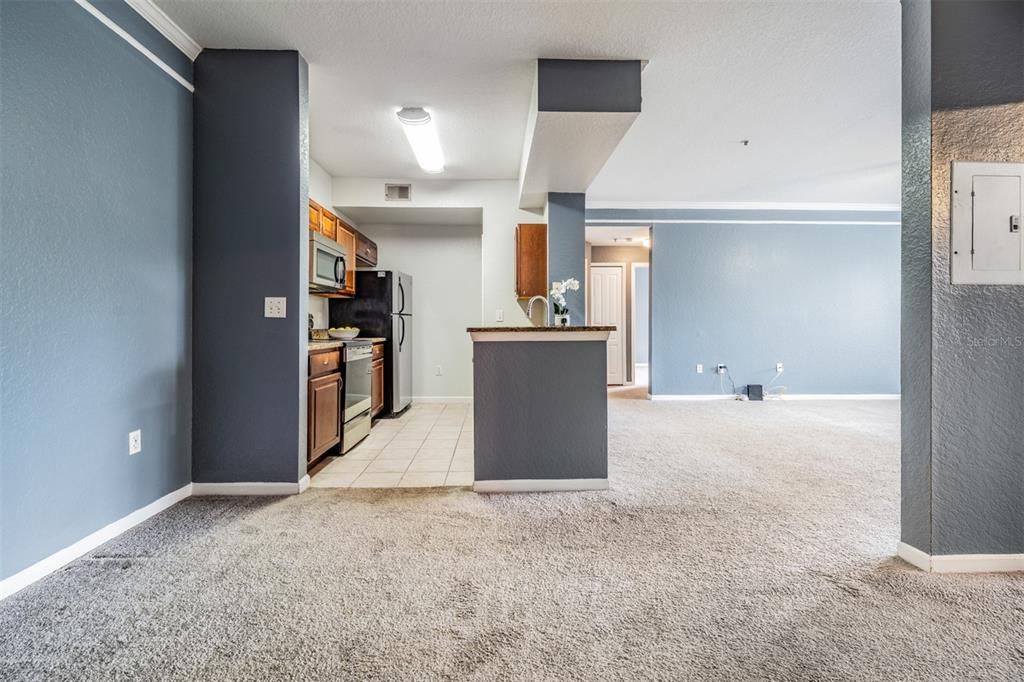 For Sale: $185,000 (3 beds, 2 baths, 1336 Square Feet)