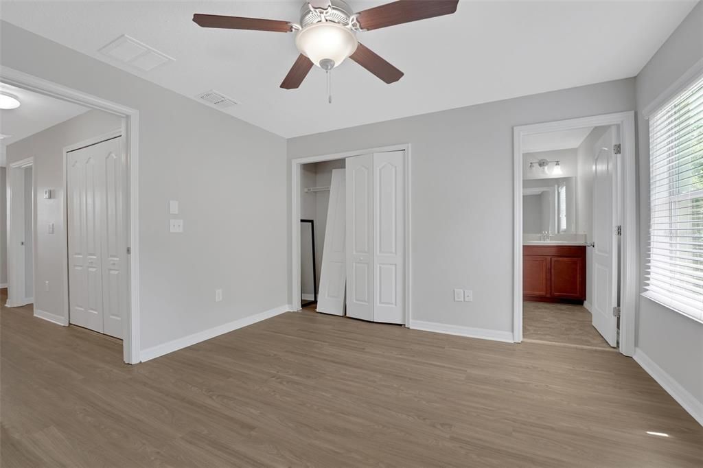 En Venta: $225,000 (2 camas, 2 baños, 1368 Pies cuadrados)