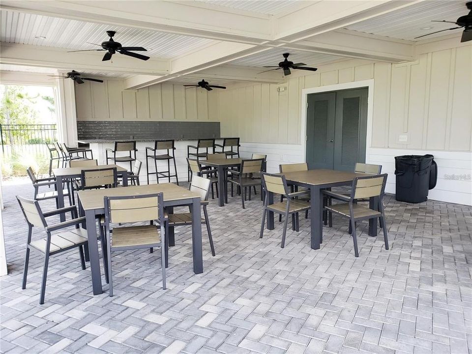 For Rent: $3,025 (4 beds, 3 baths, 2675 Square Feet)