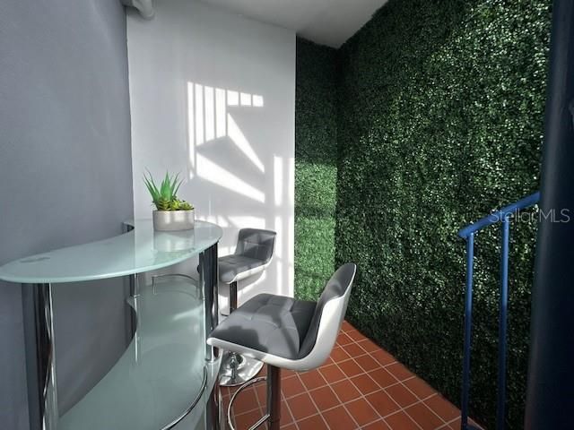 For Sale: $325,000 (3 beds, 2 baths, 1300 Square Feet)