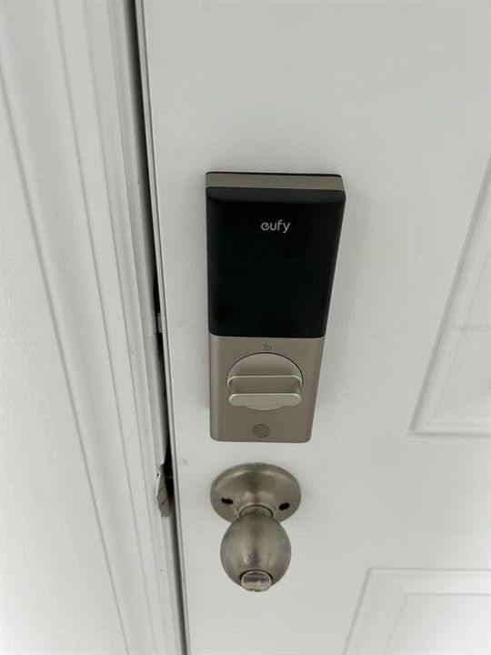 For Sale: $269,900 (4 beds, 2 baths, 1580 Square Feet)