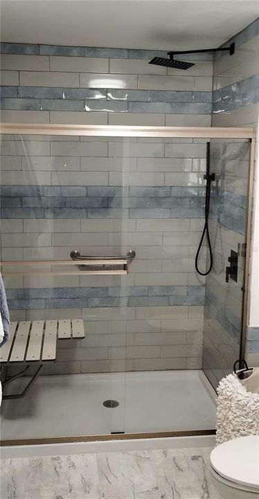 For Sale: $299,000 (3 beds, 2 baths, 1168 Square Feet)