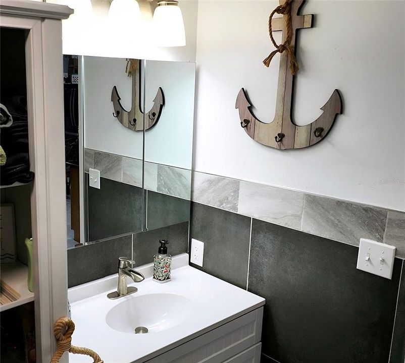 For Sale: $299,000 (3 beds, 2 baths, 1168 Square Feet)