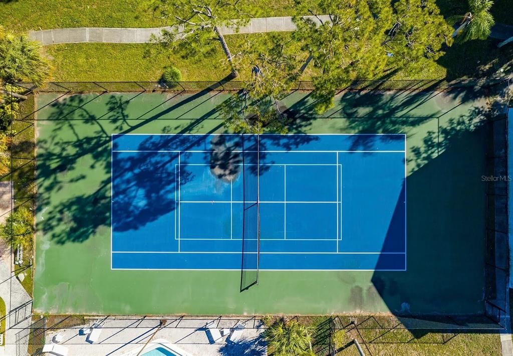 В аренду: $1,595 (1 спален, 1 ванн, 713 Квадратных фут)