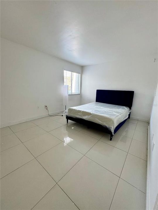 В аренду: $1,595 (1 спален, 1 ванн, 713 Квадратных фут)