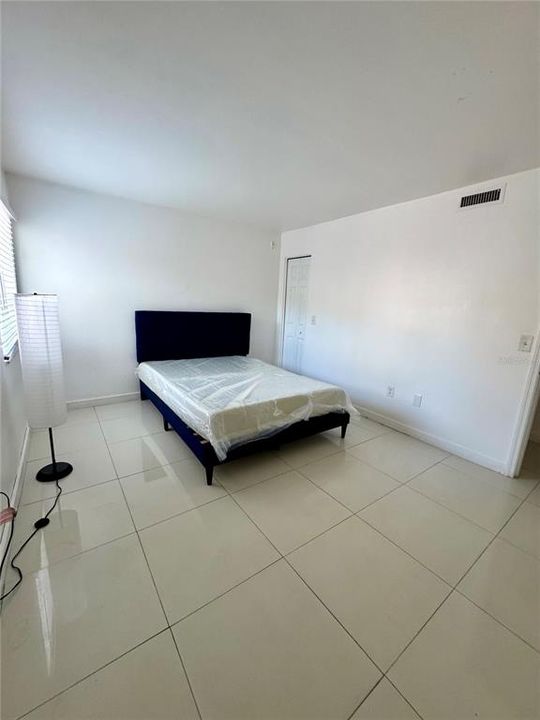 В аренду: $1,595 (1 спален, 1 ванн, 713 Квадратных фут)